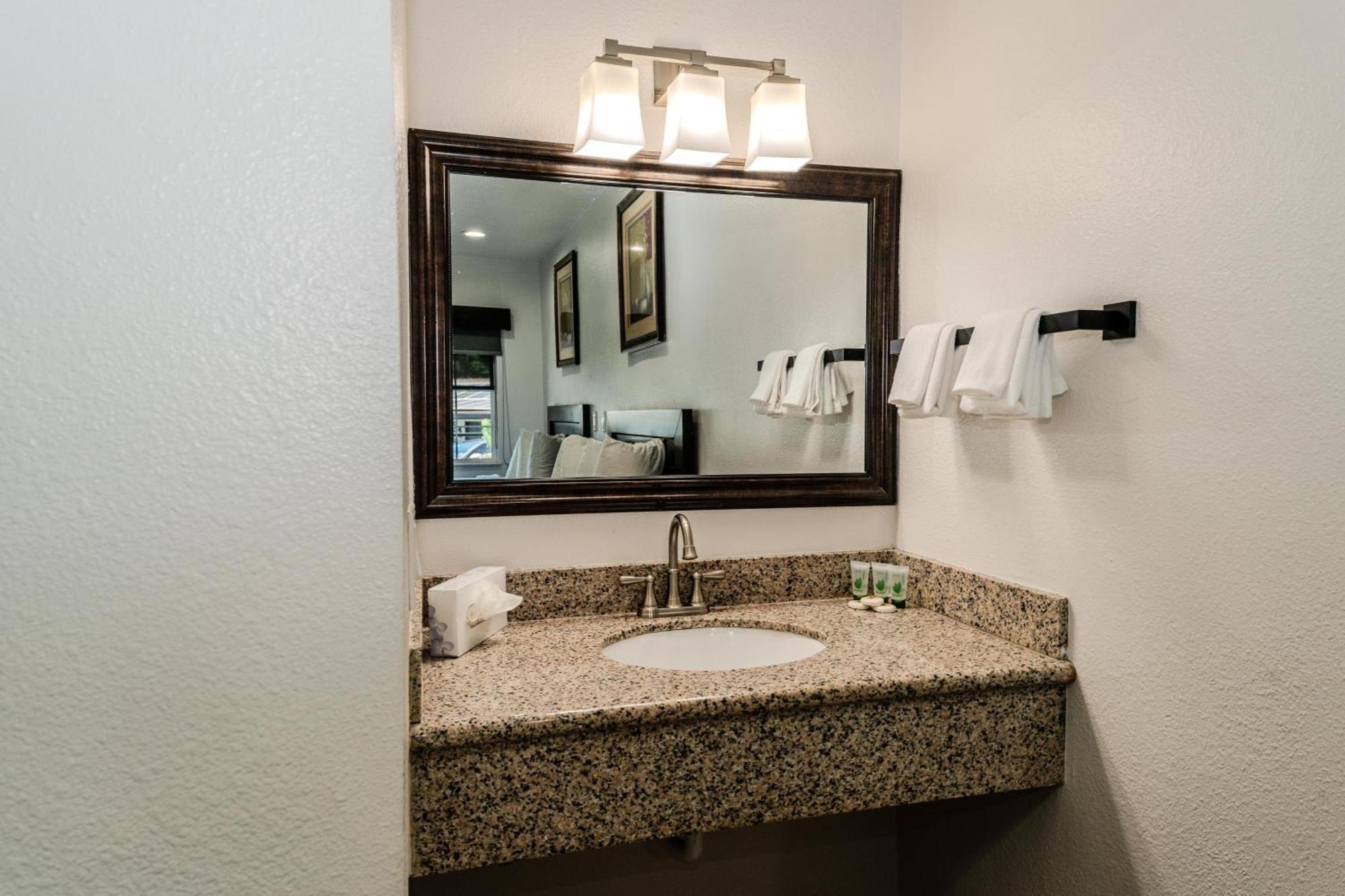 Monterey Surf Inn Экстерьер фото