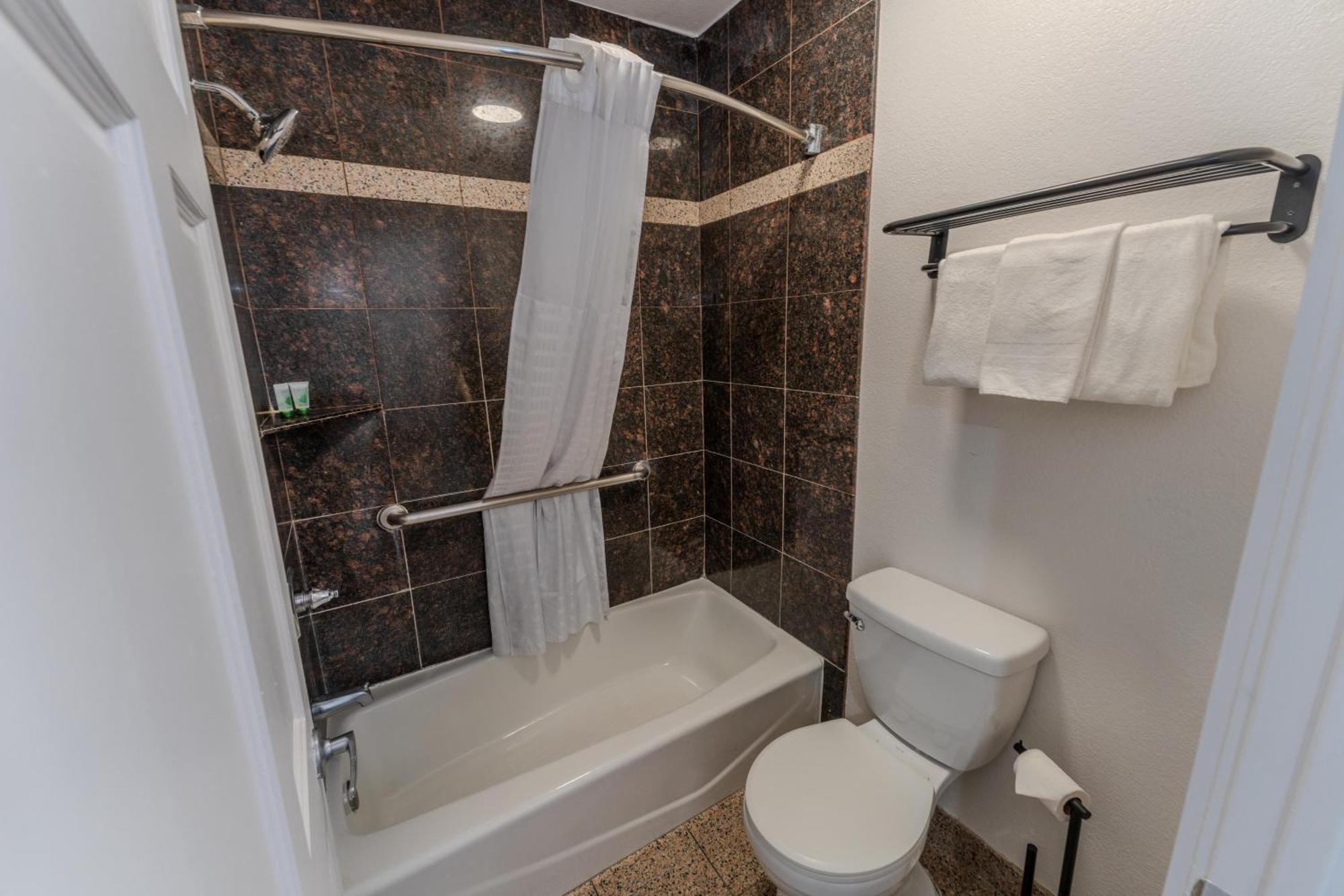 Monterey Surf Inn Экстерьер фото